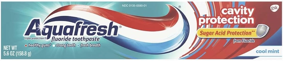 Aquafresh Cavity Protection Fluoride Toothpaste, Cool Mint 5.6 oz (Pack of 5)