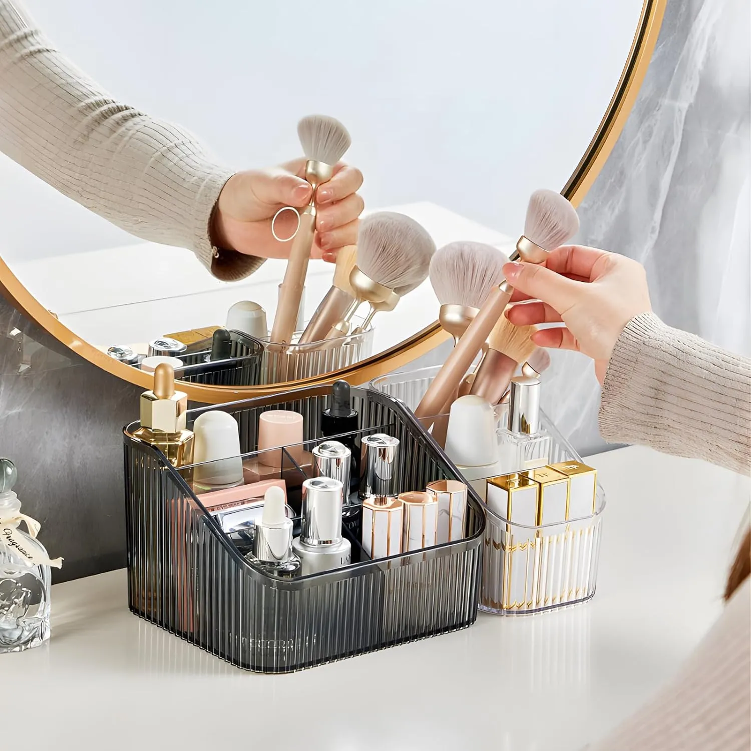 Clear Makeup Organizer, Makeup Brush Holder 8 Cups for Vanity, Bathroom Countertop Organizer, Dresser Organizer for Cosmetic Displays, Skincare Cups, Perfume Stand, Toiletry