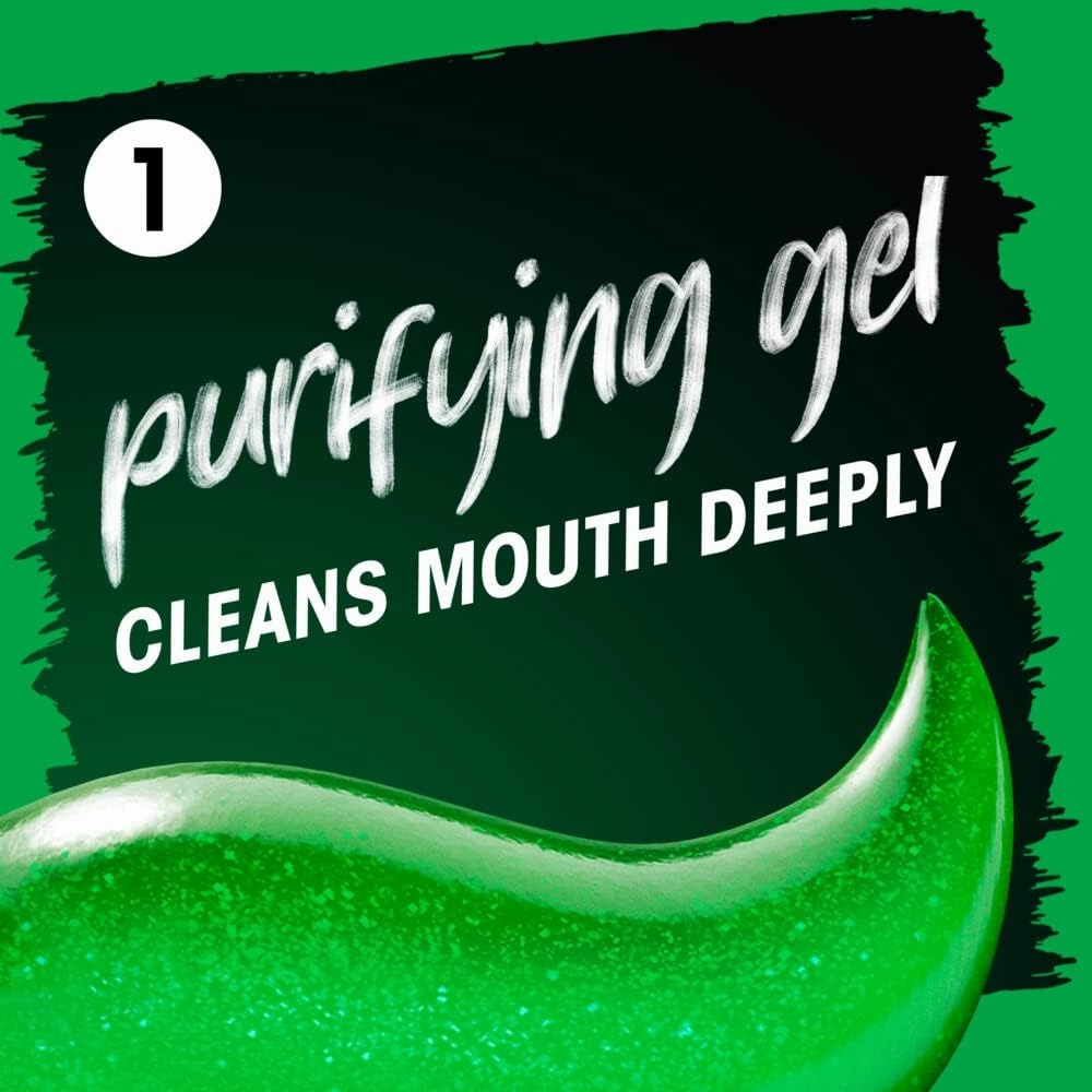 CLOSE UP Triple Fresh Gel Toothpaste, for 12 hours fresh breath, Menthol Fresh, with antibacterial mouthwash & microshine crystals, 75ml x 4