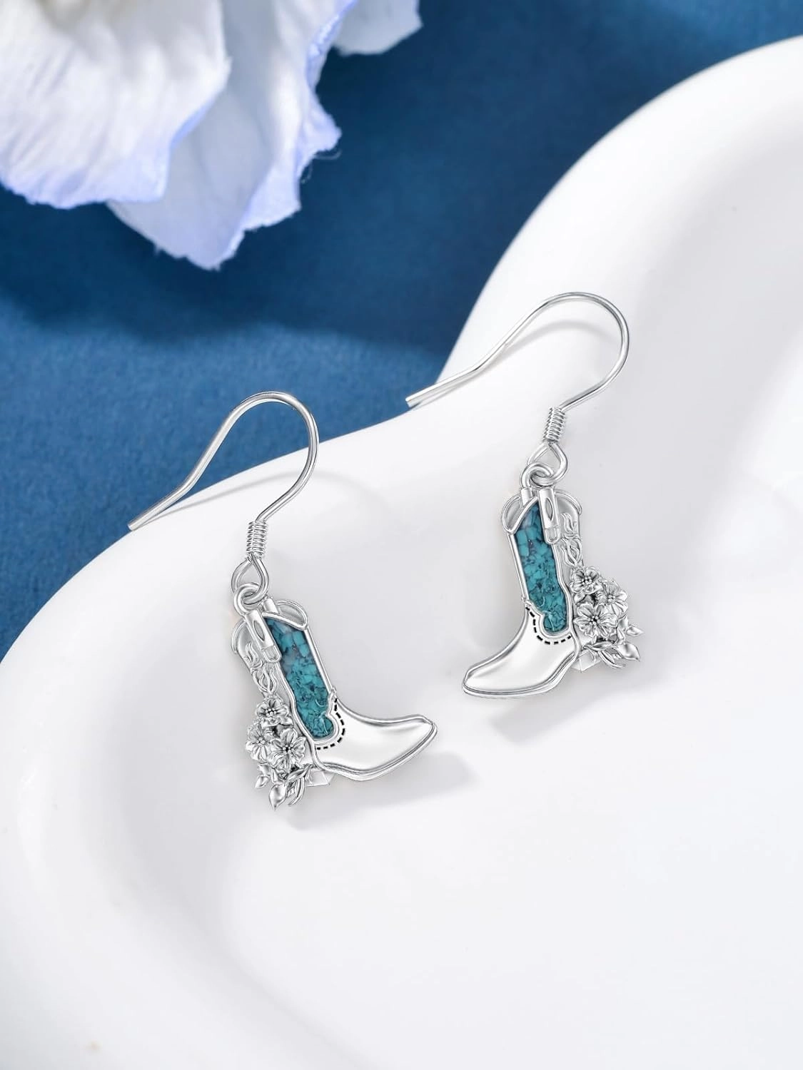 Dorunmo Cowgirl Boot/Wolf/Claddagh/Sunflower Earrings 925 Sterling Silver Cowgirl Boot Dangle Drop Earrings Sunflower Jewelry Gifts for Women