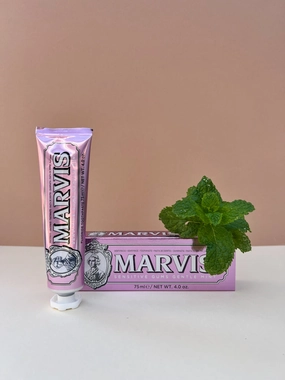 Marvis Sensitive Gums Gentle Mint Toothpaste