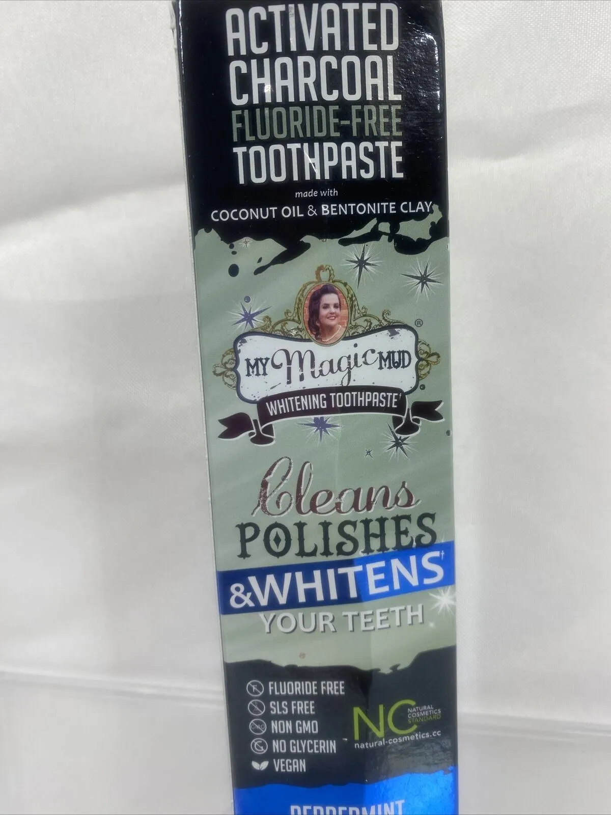 My Magic Mud Activated Peppermint Charcoal Fluoride-Free Whitenin Toothpaste 4oz
