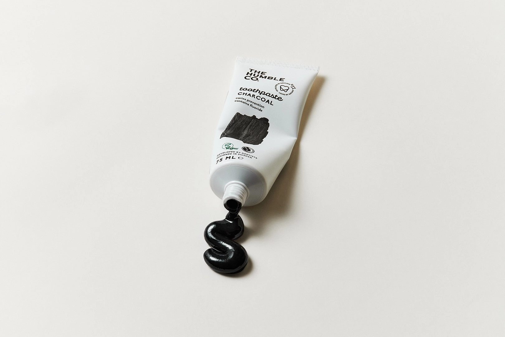 Natural Toothpaste – Charcoal