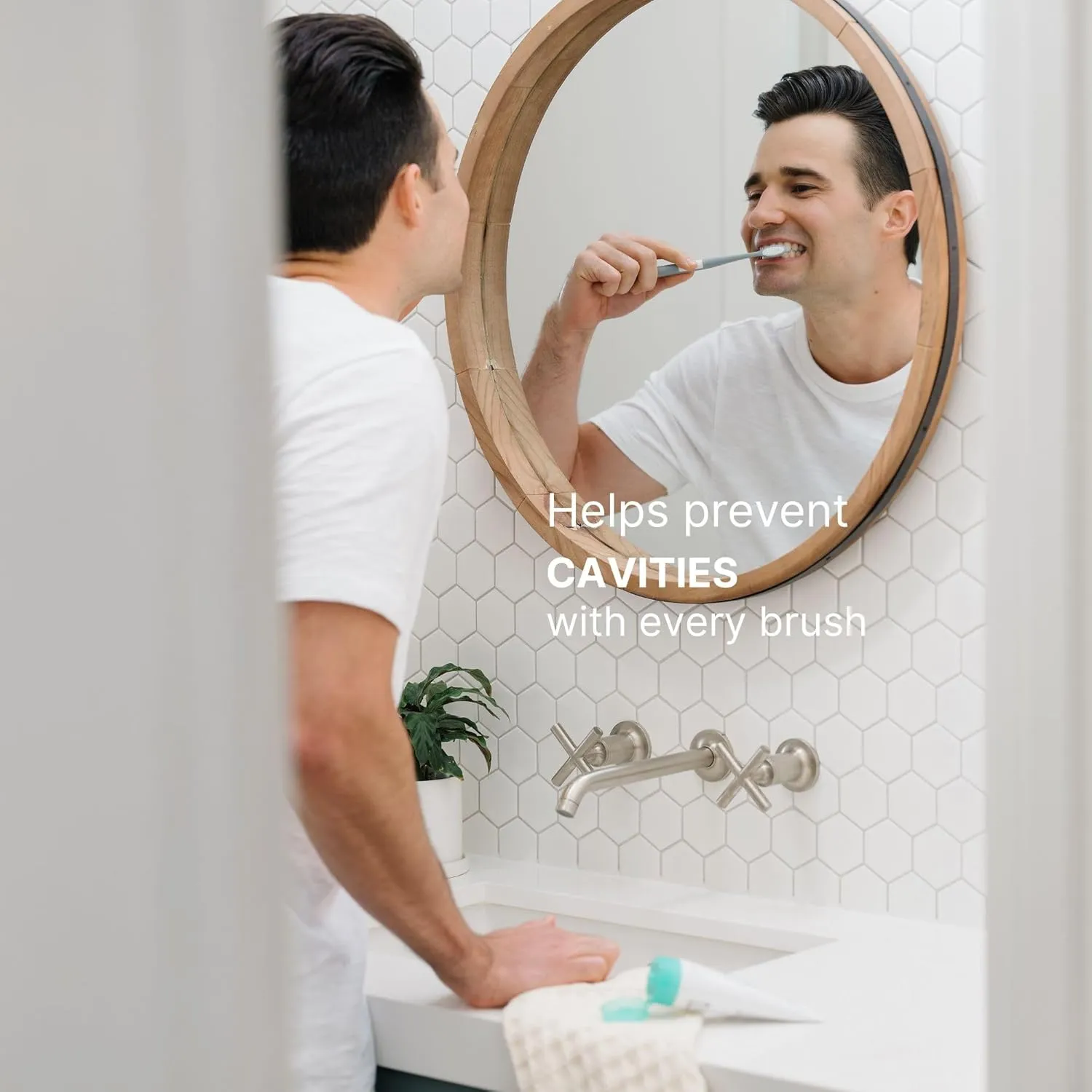 Nu Skin AP 24 Anti-Plaque Fluoride Toothpaste | AP-24 Blend | Hydrated Silica | Vanilla Mint Flavor | Gently Remove Debris | Prevents Dental Cavities & Plaque | Enamel-Safe Whitening | 6 oz | 1 Pack