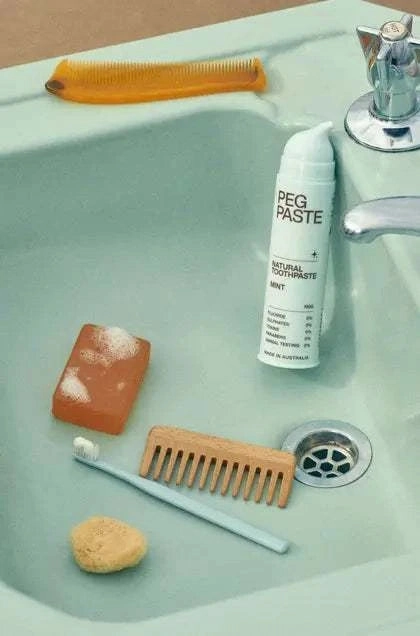 Peg Paste Natural Mint